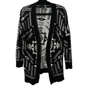 H&M Black White Jacquard Knit Open Front Longline Cardigan Women’s S‎ Aztec
